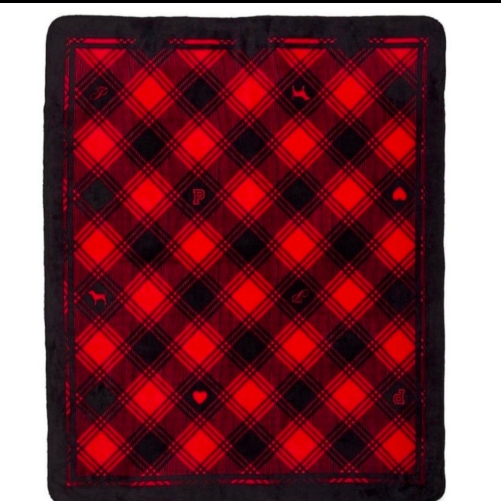 Victoria's Secret PINK Dog & Hearts Red & Black Plaid Cozy Fleece Throw Blanket